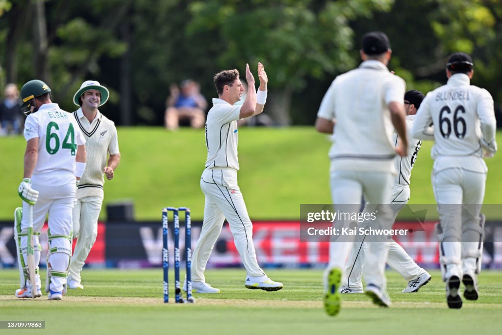 New Zealand v South Africa - 1st Test: Day 1